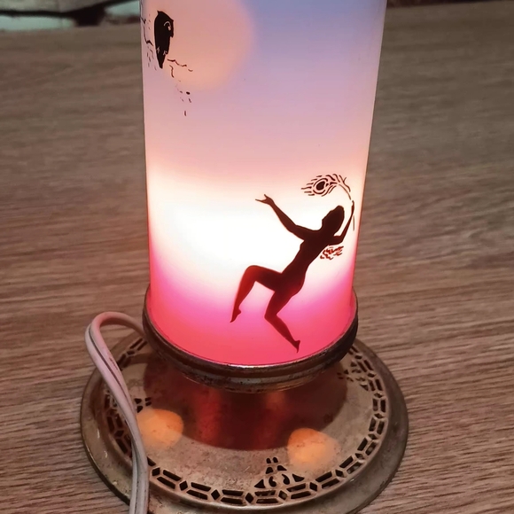 Vintage Art Deco Lamp - Picture 8 of 14